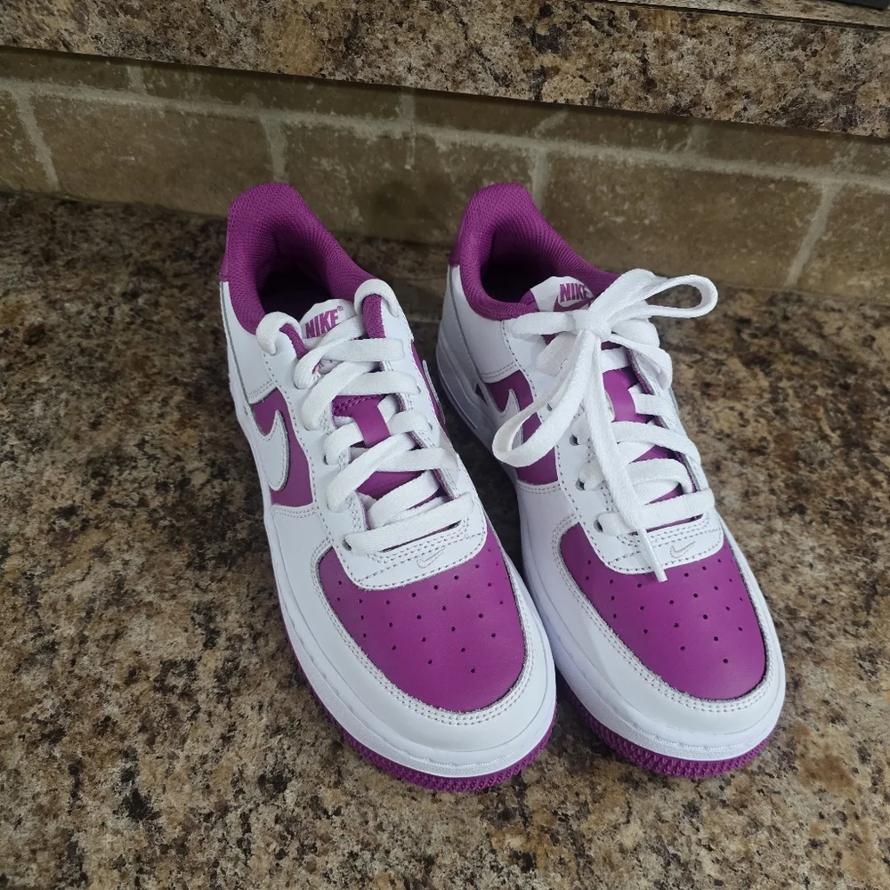 Nike new without
